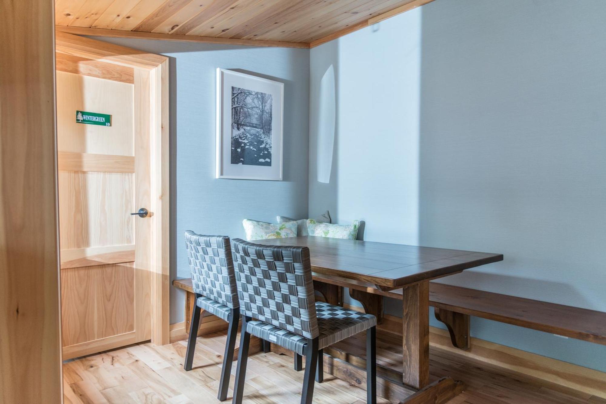 Haliburton Post House Hotel Minden Buitenkant foto