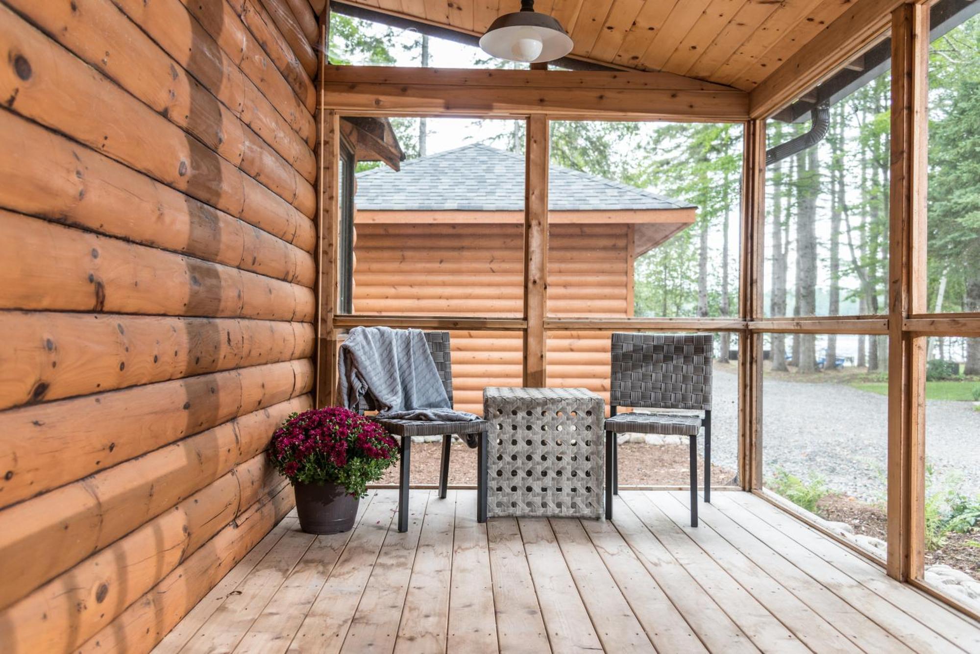Haliburton Post House Hotel Minden Buitenkant foto